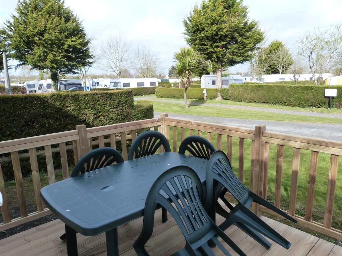 Camping Le Picard Tournieres Eksteriør bilde
